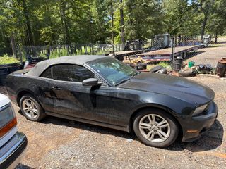 2010 Ford Mustang - Exterior Side Passenger